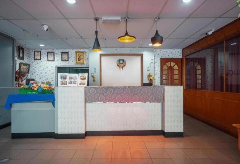 هتل Lumut