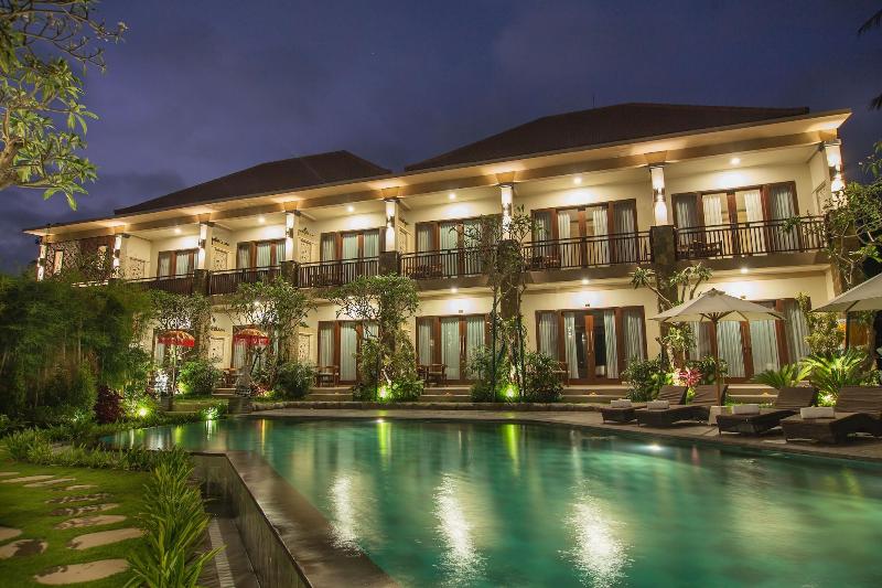 호텔 The Mudru Resort By Pramana Villas