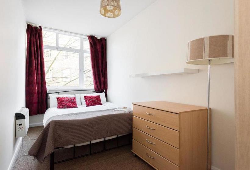 Stay In Bloomsbury