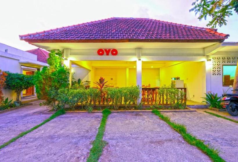 فندق صغير Sengkunyit Bukit Hotel By Oyo Rooms