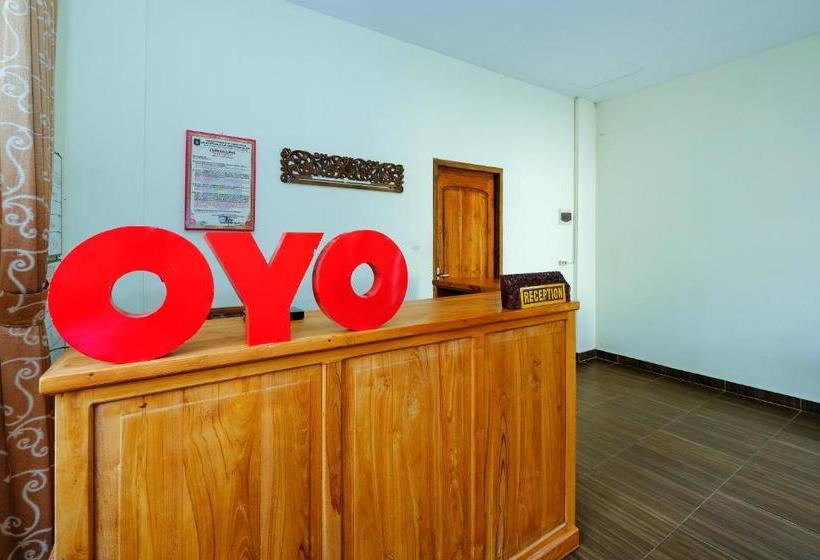 فندق صغير Sengkunyit Bukit Hotel By Oyo Rooms