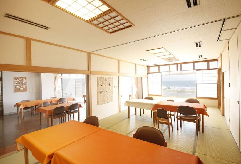 ホテル Shibugoe Onjuku