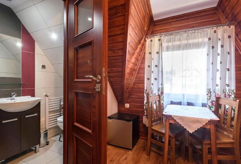 پانسیون Willa Wilczek