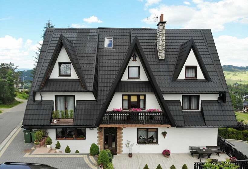 پانسیون Willa Wilczek