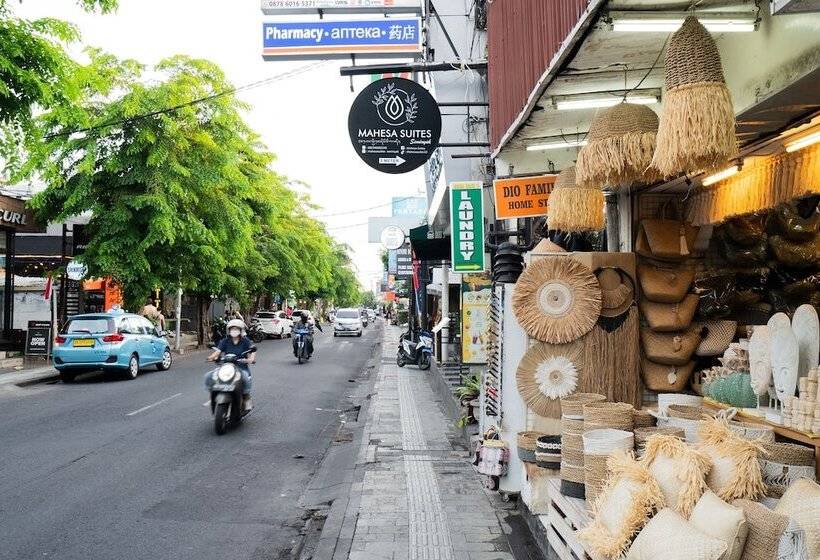 مبيت وإفطار Mahesa Suites Seminyak