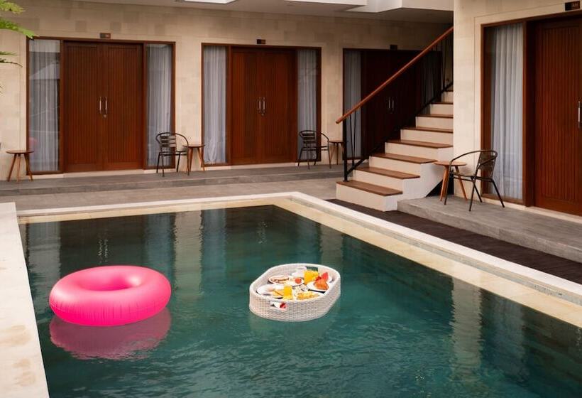 مبيت وإفطار Mahesa Suites Seminyak