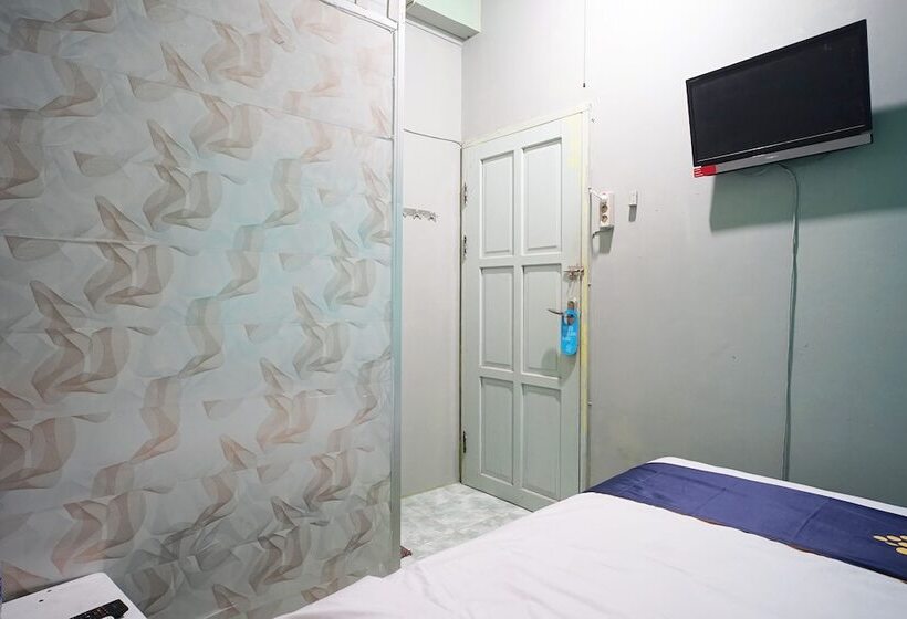 فندق Spot On 1854 Sepinggan Asri Syariah Guesthouse