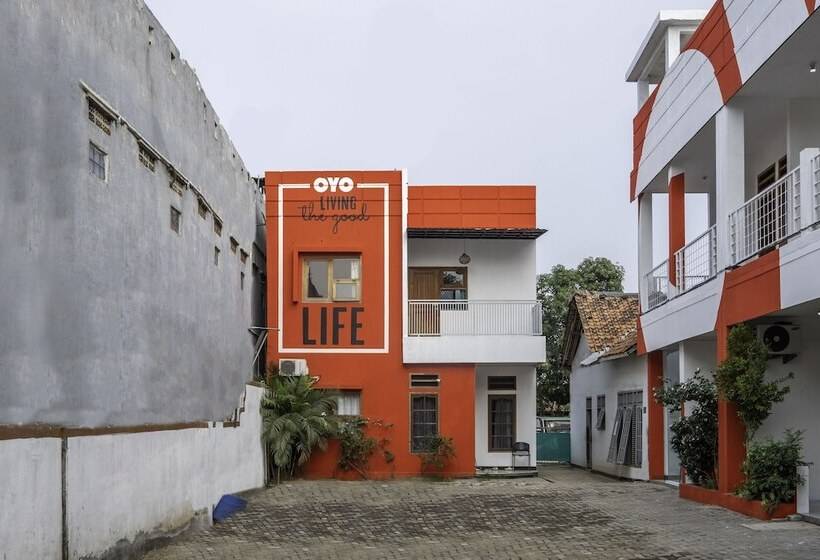 هتل Wisma Fisio By Oyo Rooms