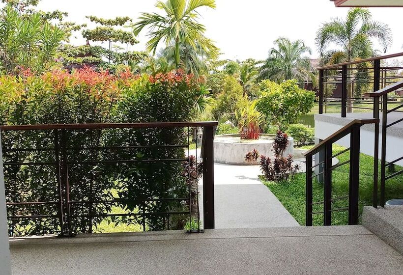 Villa Warin Khao Lak
