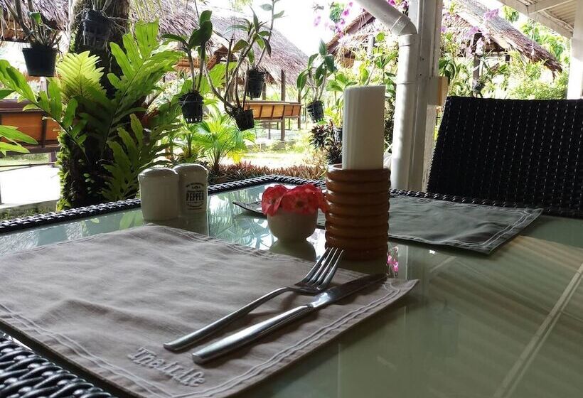 Villa Warin Khao Lak