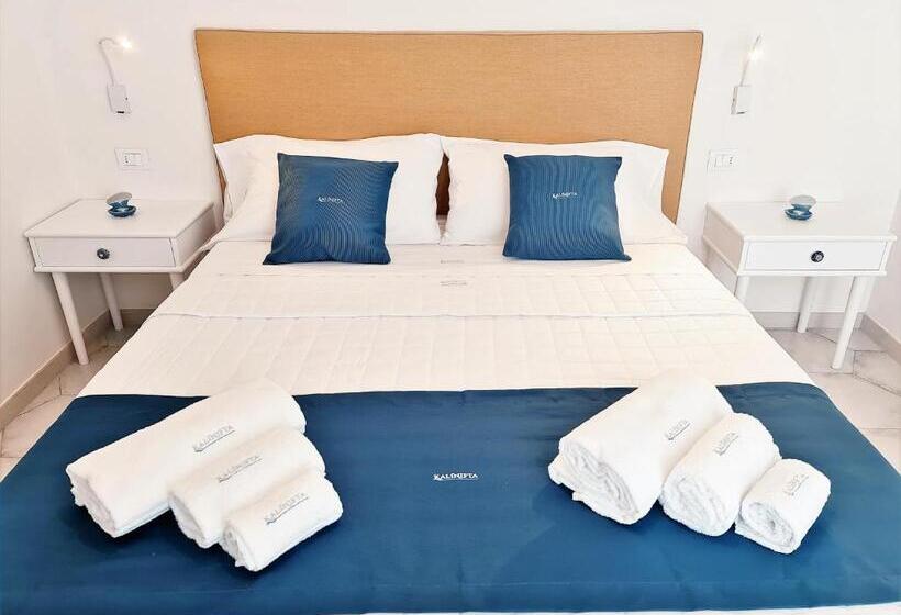 ベッドアンドブレックファースト Kalinifta Rooms Apartment