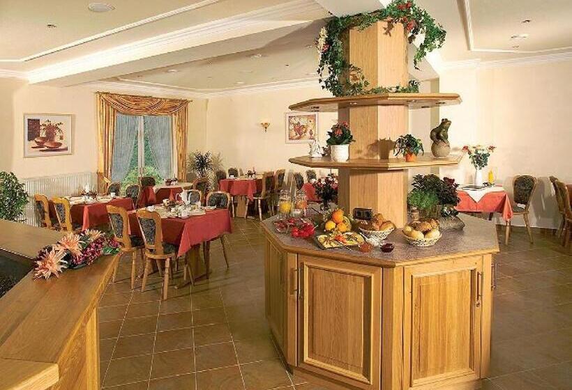 ペンション Gästehaus Freimuth