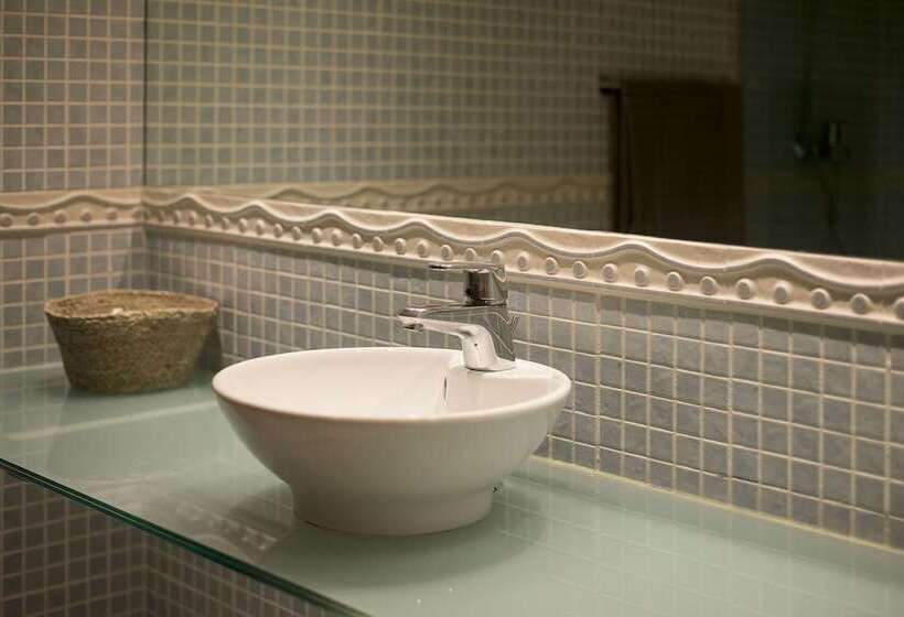 Penthouse M Reserva Del Higueron 3 Bedrooms. Transfer To The Beach And Train Station. Jacuzzi. Wifi