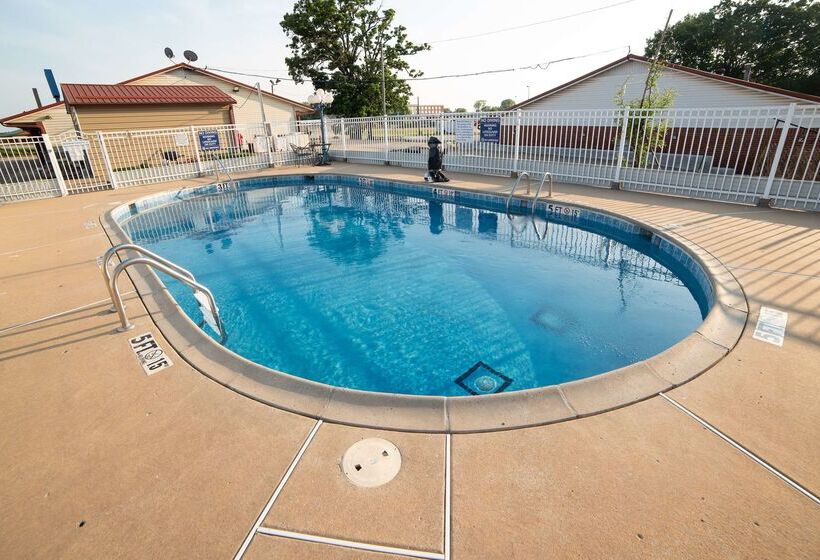 فندق Americas Best Value Inn And Suites Siloam Springs