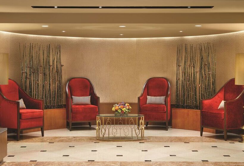 هتل Embassy Suites Baltimore  Inner Harbor