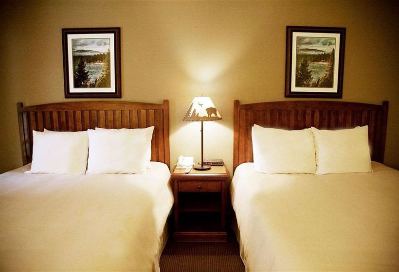Отель Park Tahoe Aspen Court