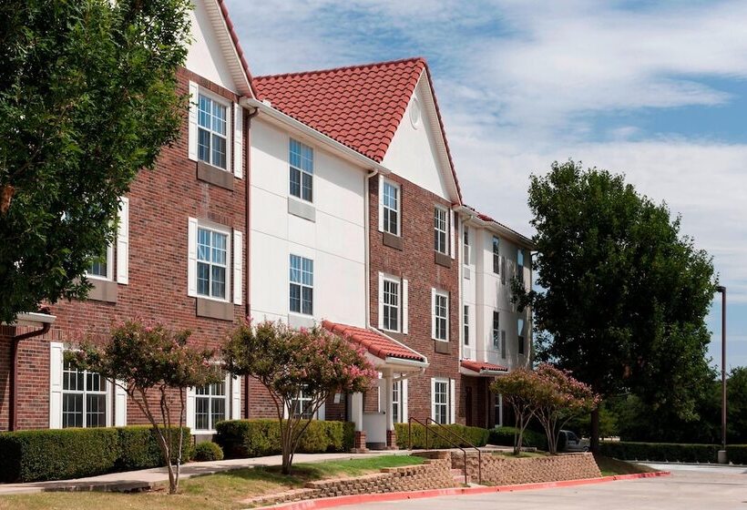 בית מלון כפרי Towneplace Suites Dallas Las Colinas