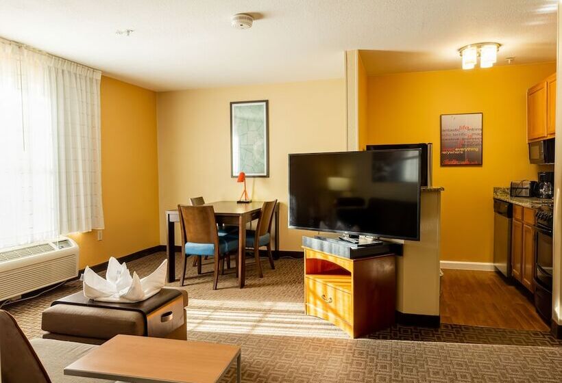 בית מלון כפרי Towneplace Suites Dallas Las Colinas