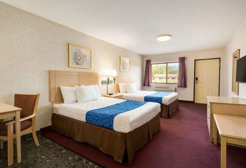 هتل Travelodge By Wyndham Niagara Falls   New York