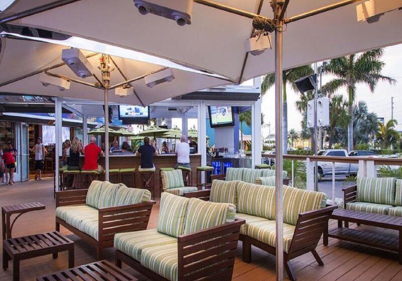 منتجع Rumfish Beach At Tradewinds