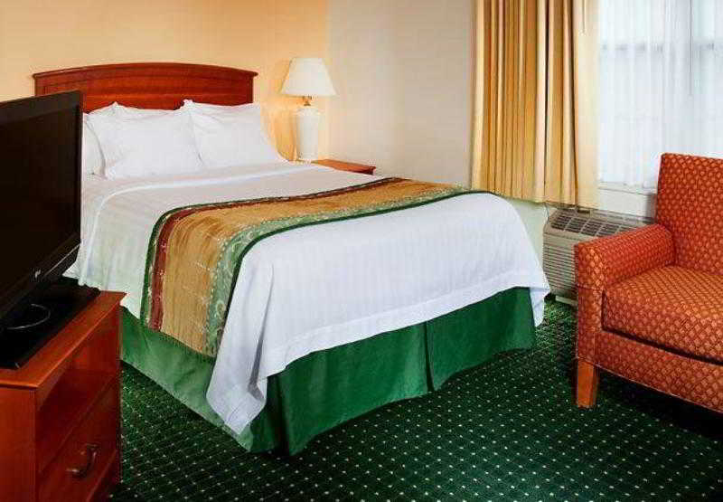 Towneplace Suites By Marriott Findlay