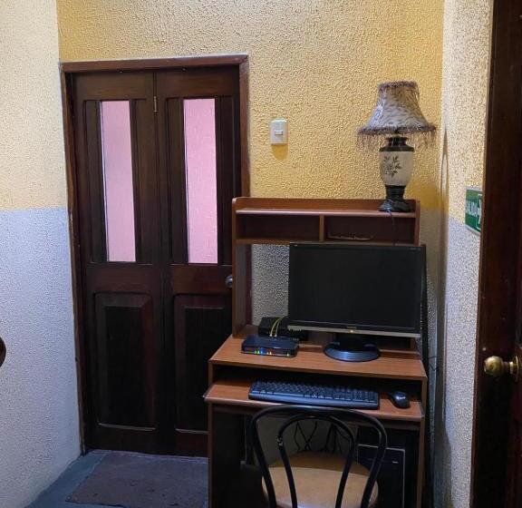 هاستل Hostal Puerto Azul