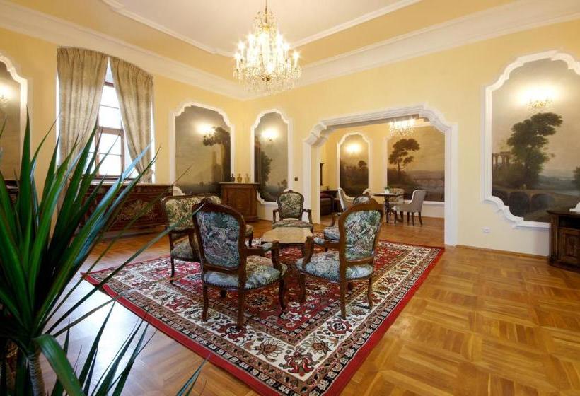 هتل Palace Kutna Hora