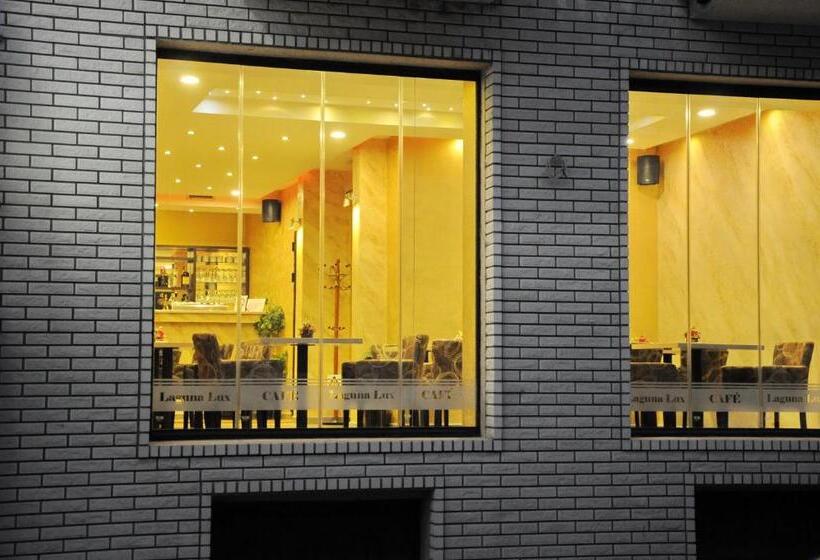 پانسیون Garni Hotel Laguna Lux