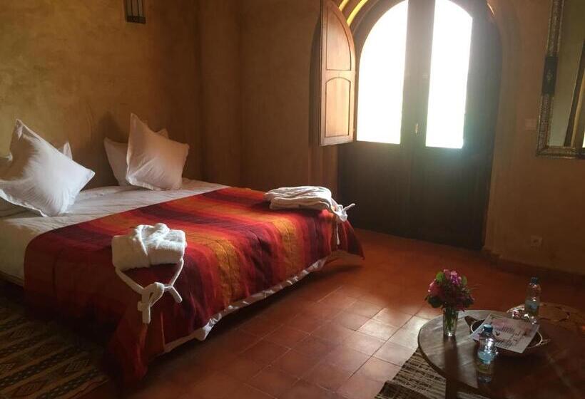 پانسیون Kasbah Titrit & Spa