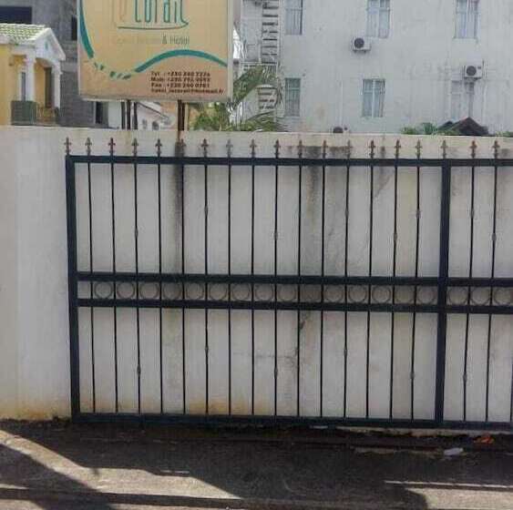 فندق Hôtel Le Corail