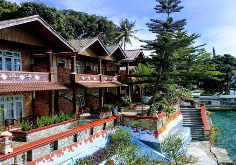 Отель Samosir Villa Resort