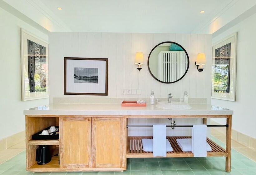 هتل Sudamala Resort, Komodo, Labuan Bajo