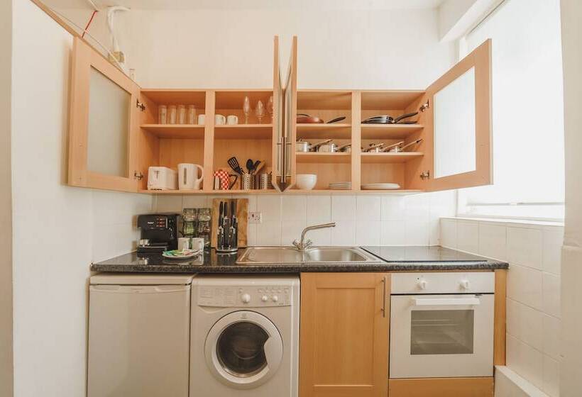 Large Studio Soho & Charing Cross Road