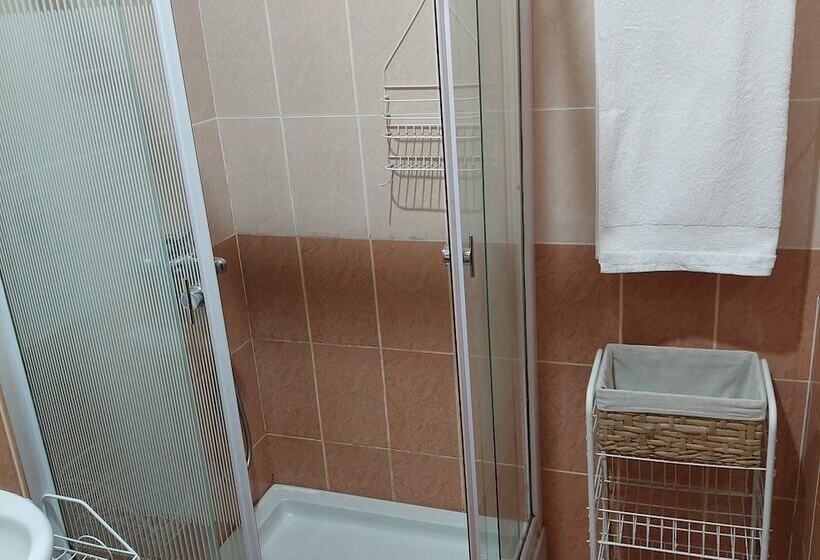 پانسیون Guest House Bikica