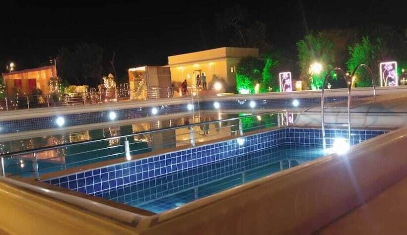 منتجع Raj Bagh Palace