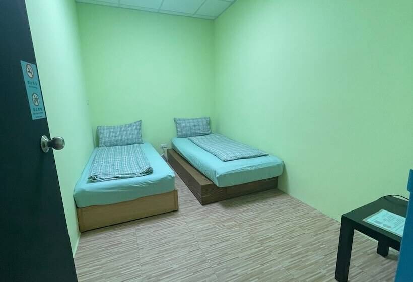 Sun Moon Lake Rainbow Sup Hostel