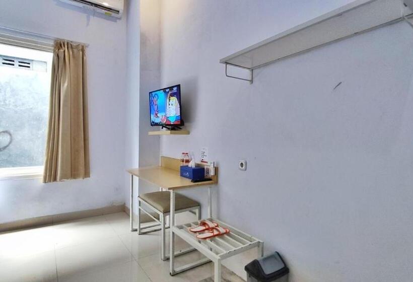 酒店 Dela Charis Tuban