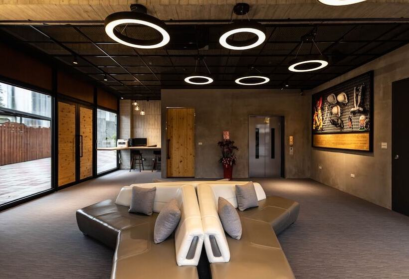 هتل 22°c Cold Spring