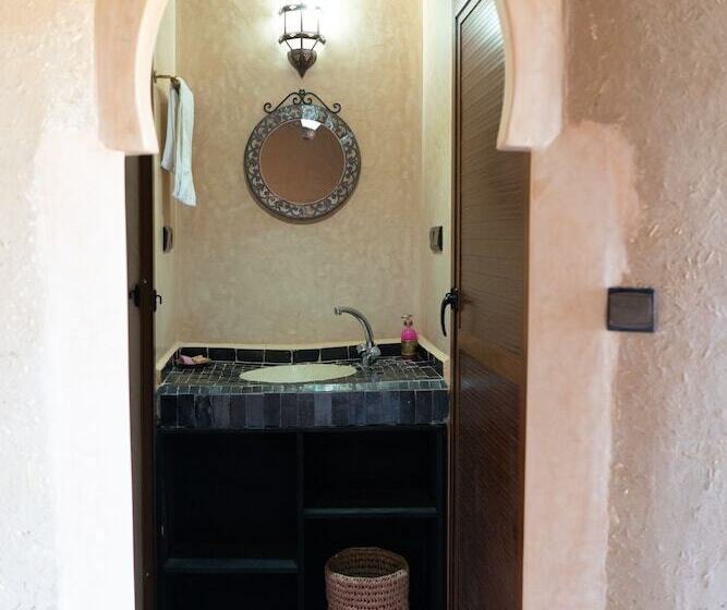 پانسیون Chez Family Bidouin Merzouga