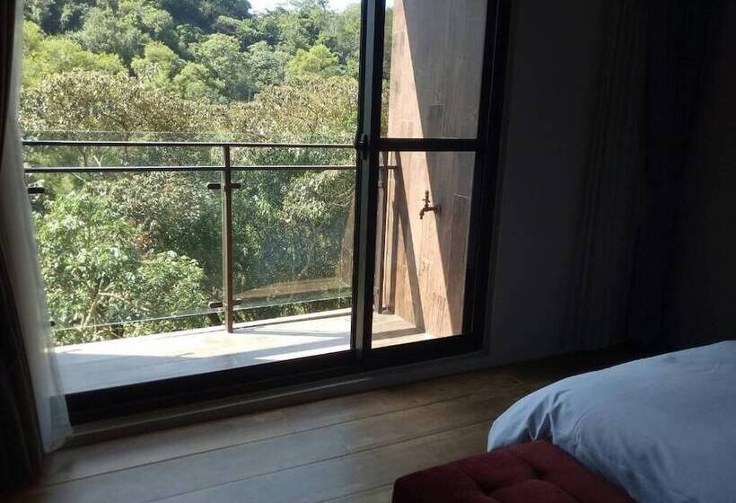 تختخواب و صبحانه Siang Tsao Yu Chong