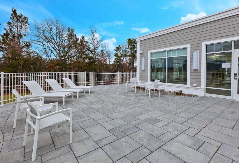 酒店 Hampton Inn Cape Cod Canal