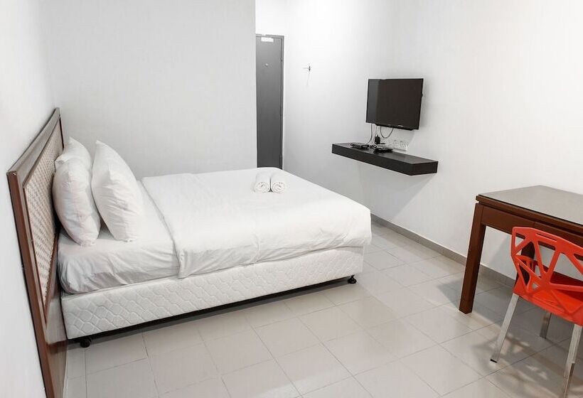 T Hotel Anggerik