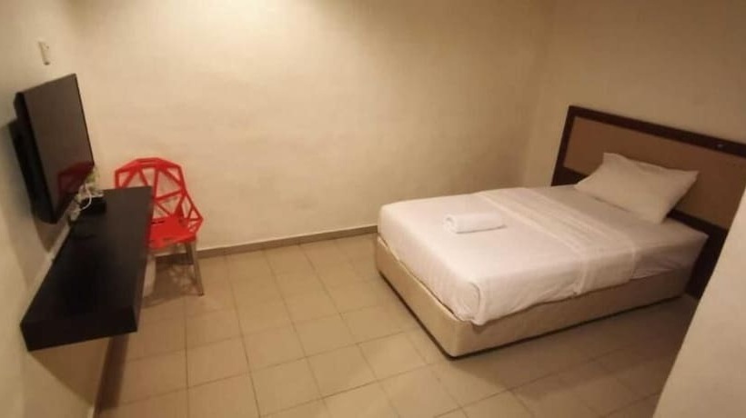 T Hotel Anggerik