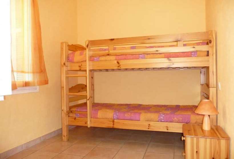 L Oustal By Gites De France