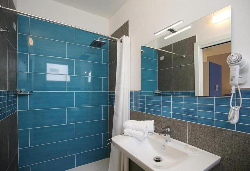 پانسیون The Square Castelsardo