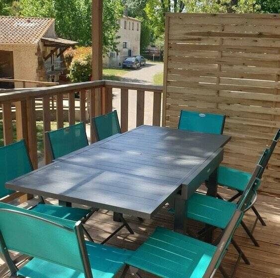בית מלון כפרי Camping Le Moulin Des Iscles