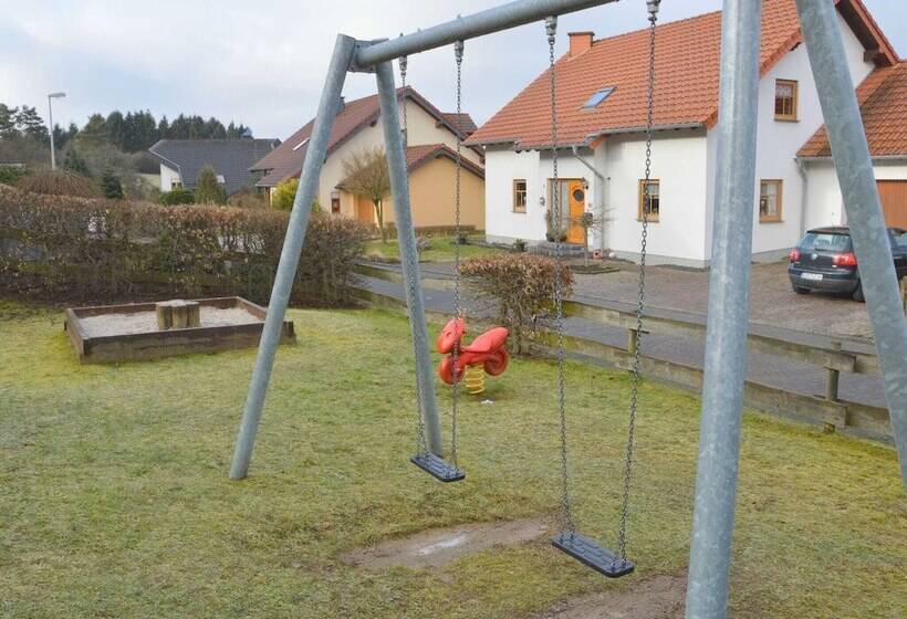 Beautiful Holdiday Home In Ulmen Near The Lake