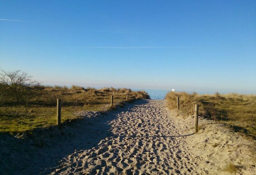 Seaside Bungalow In Insel Poel With Terrace