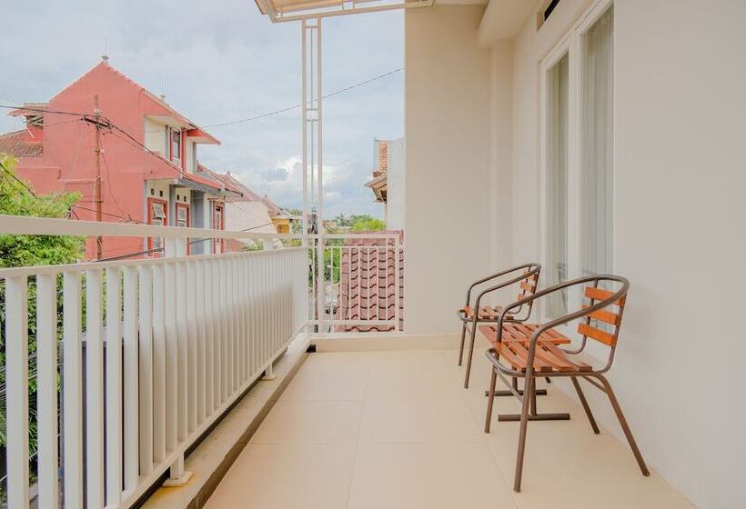 هاستل Spot On 2325 Singgalang Residence Syariah
