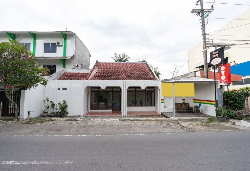 هاستل Wanawiyata Homestay By Oyo Rooms